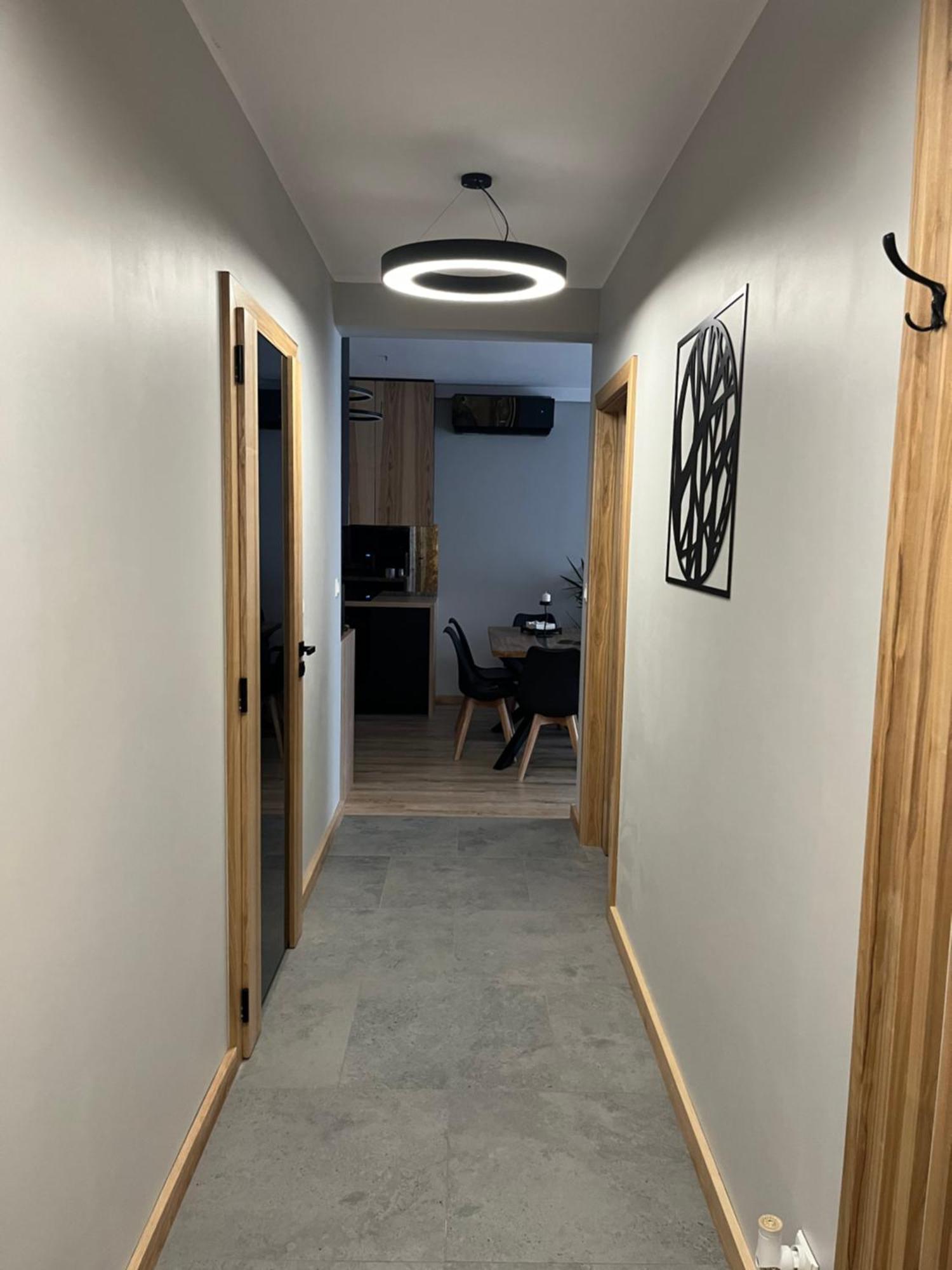 Jesionowe Apartamenty Nad Odra, Stare Miasto, Sauna W Jednym, Klimatyzacja , Garaz Podziemny 0 Zl, Odra River , Old Town, New Building, Air Conditioning, Sauna-One, Underground Garage Free فروتسواف المظهر الخارجي الصورة