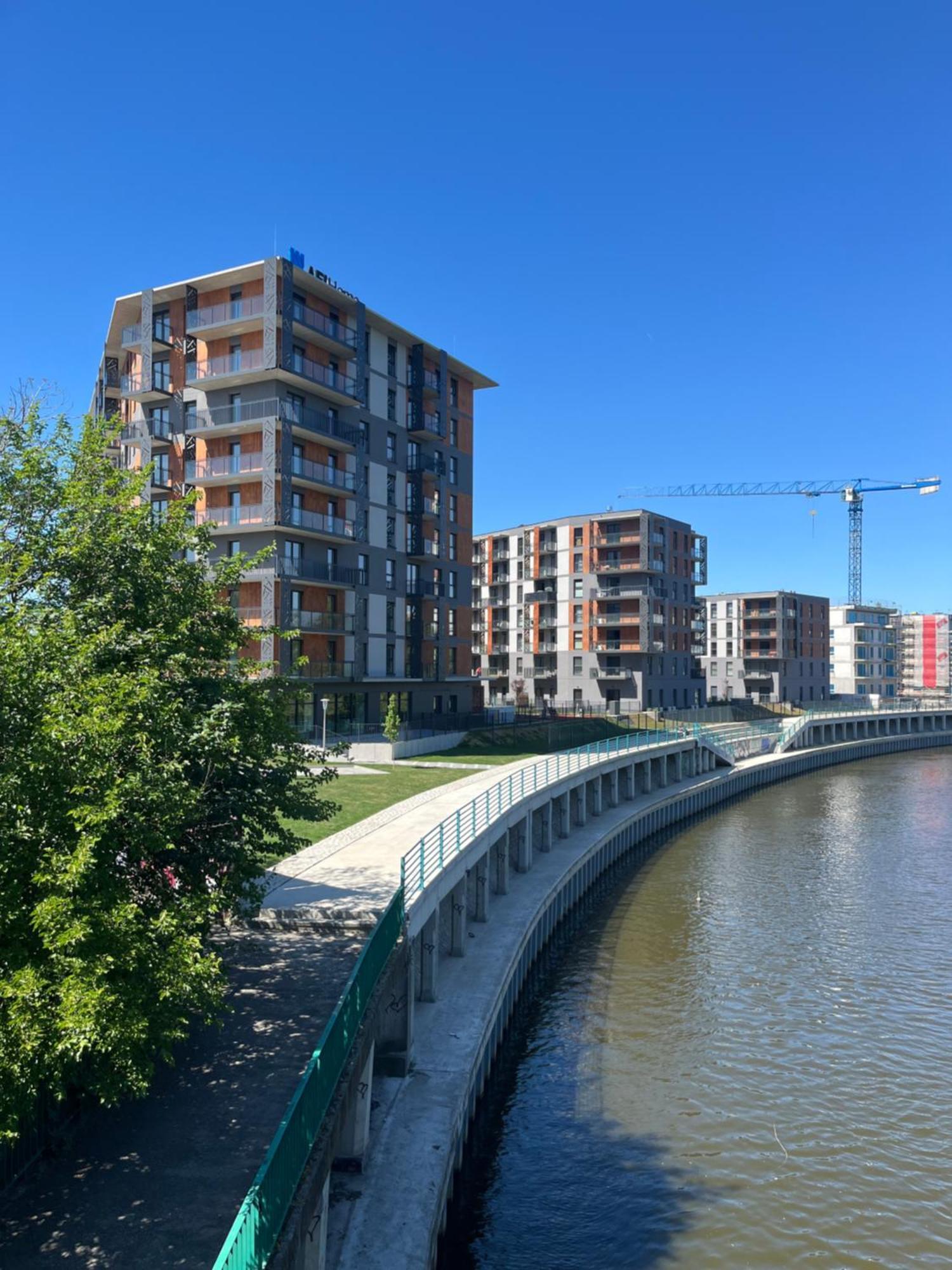 Jesionowe Apartamenty Nad Odra, Stare Miasto, Sauna W Jednym, Klimatyzacja , Garaz Podziemny 0 Zl, Odra River , Old Town, New Building, Air Conditioning, Sauna-One, Underground Garage Free فروتسواف المظهر الخارجي الصورة